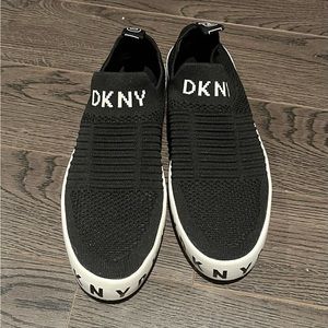 Platform sneakers